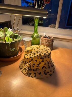 Rustek Wax Canvas Bucket Hat 100% Plastic FREE!
